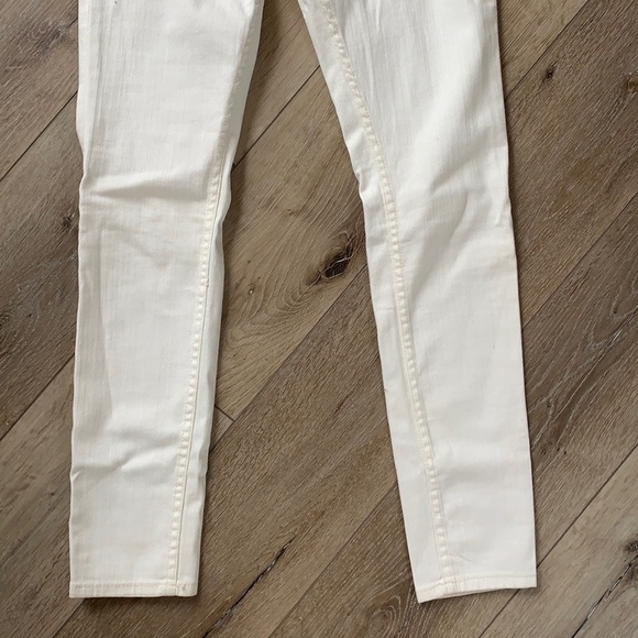 BDG Skinny Mid Rise Cigarette Stretch Jean - Picture 4 of 10